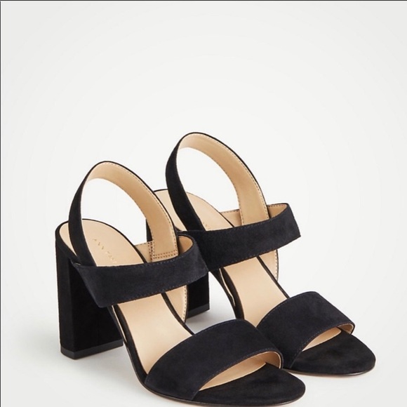 Anne Klein Black Suede Heels Size 9 - Picture 1 of 11
